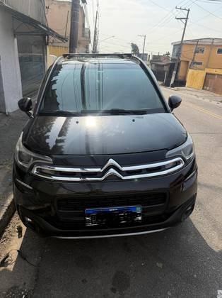 CITROËN AIRCROSS 1.6 FEEL 16V FLEX 4P AUTOMÁTICO